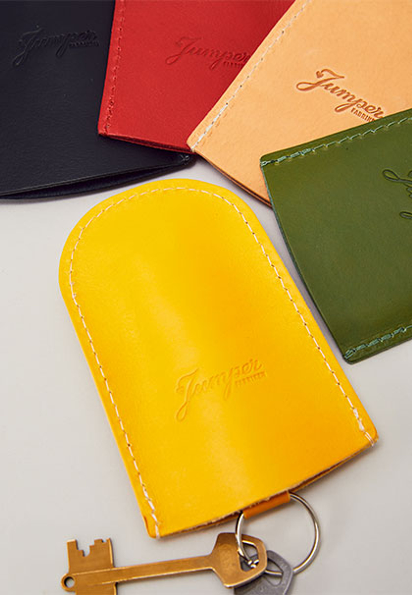 小物 philme leather key case Leather Key Swivel Case, Key Holder, Black by Phigvel Makers