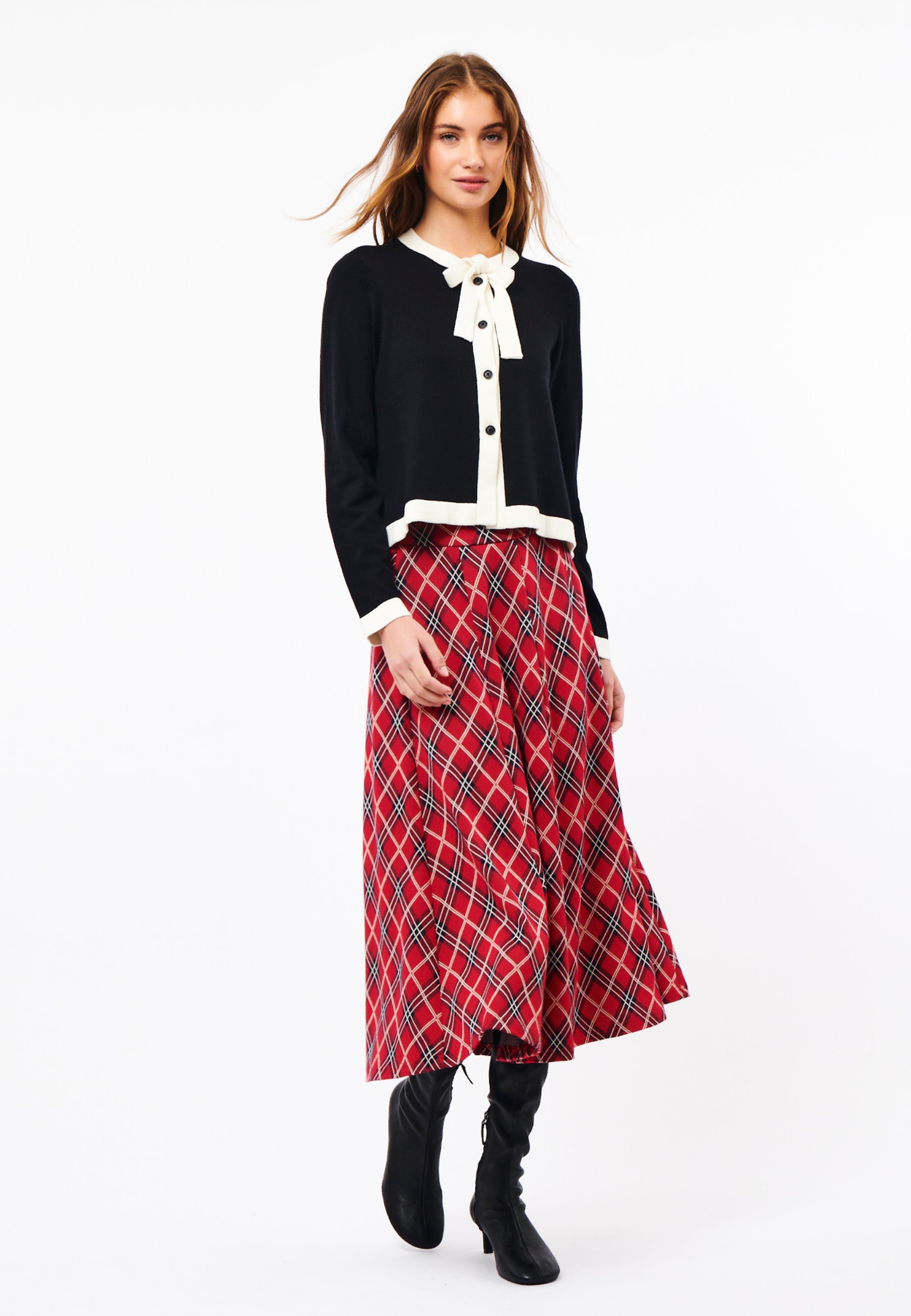 Paulie Cardigan