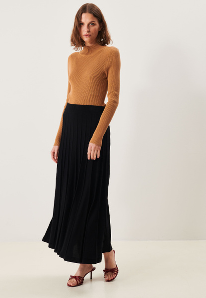 303_3950d4cf74-claire-skirt-